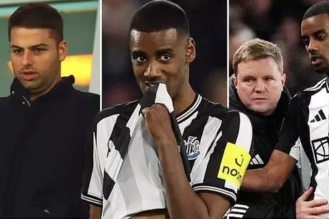 لم ينتهِ بنتيجة.. ماذا حدث في اجتماع مالك نيوكاسل مع إيزاك لإقناعه برفض عرض ليفربول؟